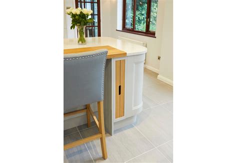 Chamfered Shaker Painted Limestone