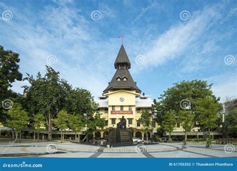 Thammasat University stock photo. Image of monument, facility - 61705352