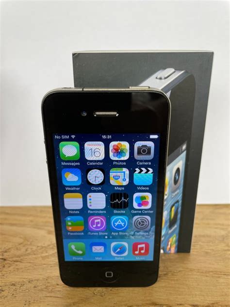 Apple iPhone 4 - Black, 8 GB - Excellent condition !! - - Catawiki