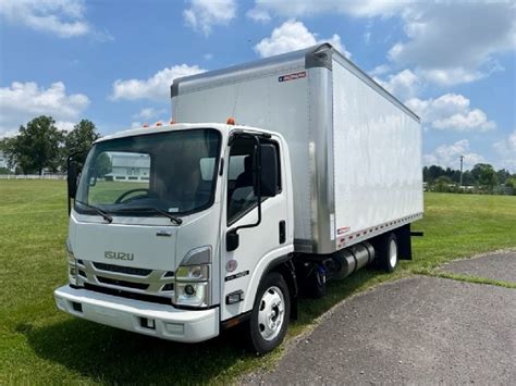 2023 Isuzu NQR - Bergey's Truck Centers: Medium & Heavy Duty Commercial ...