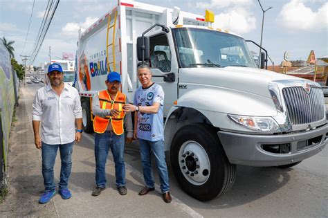 Entrega Chucho Nader Dos Nuevos Camiones Recolectores De Basura En