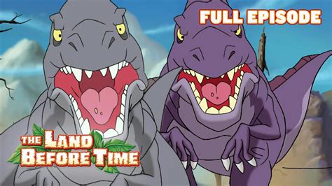 Chomper Tries To Make Sharpteeth Friends The Land Before Time Youtube