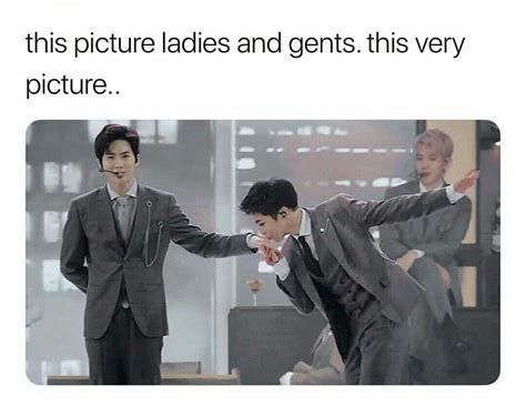 Pin By Rynnn Dee On Exo Memes Exo Funny Exo Memes Suho Exo