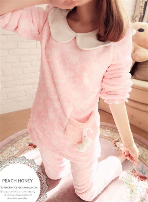 84 Yuan Pink Fluffy Pajamas Victoria Secret Blue Morning Glory Cute