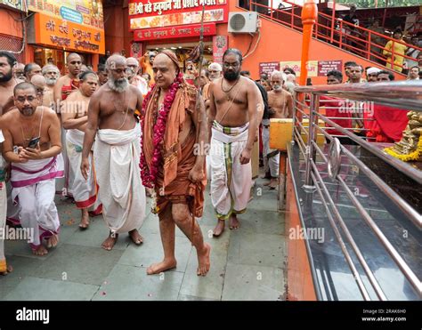 Sri Shankara Vijayendra Saraswathi Shankaracharya Of The Kanchi