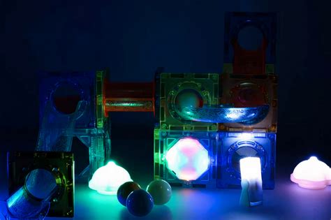 Set De Constructie IdealStore Blocuri Magnetice Luminoase Pista Cu