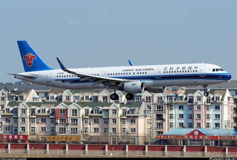 B China Southern Airlines Airbus A Wl Photo By Sunshydl