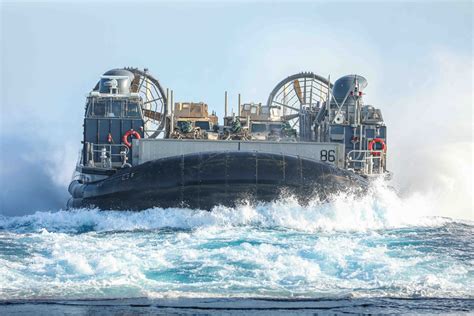 Dvids Images Uss Carter Hall Lsd 50 Conducts Lcac Operations Nov