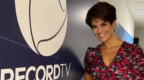 Mariana Godoy Se Diz Honrada Em Apresentar O Fala Brasil