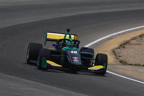 Caio Collet Pilota Pela Primeira Vez Em Circuito Oval Da Indy NXT