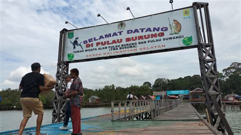 Peserta Layang Layang Internasional Disporpar Tanbu Diikuti Sejumlah