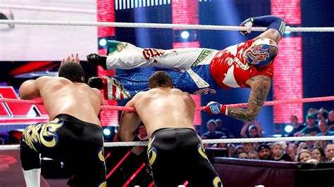 Rey Mysterio Sin Cara Vs Primo Epico WWE Tag Team Title No 1