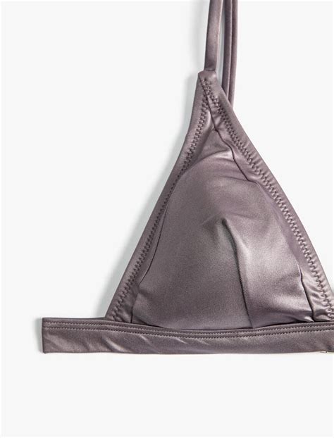 Mor Kadın Üçgen Bikini Üstü Parlak Kaplı İnce Askılı SAK BM Koton