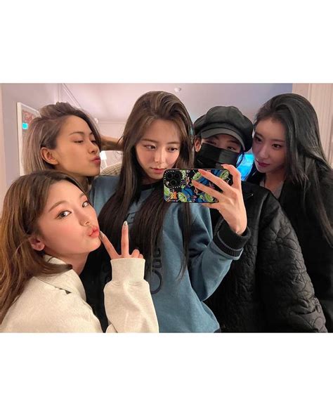 Itzy Brazil On Twitter Ig Yuna Via Instagram 13 Midzy ️ Já é O