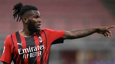 Mercato PSG Leonardo prêt à sauter sur l opportunité Kessié