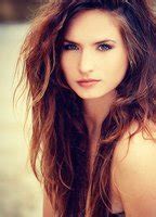 Laura Bellini Sarah Bellini Lesbian Scene In Trust AZNude