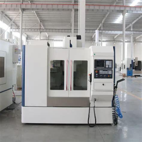 High Quality 4 Axis Popular VMC650 Automatic Vertical CNC Milling