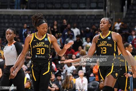 Nneka Ogwumike and Chiney Ogwumike of the Los Angeles Sparks high ...