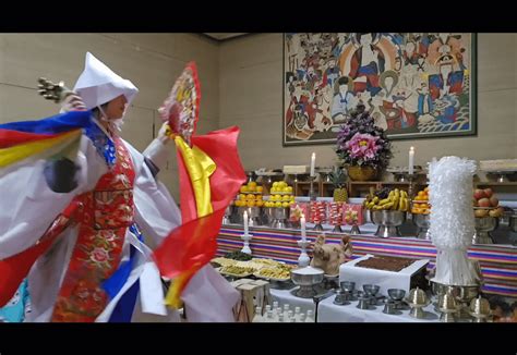 Korean Shaman Ceremony in Korea : r/Shamanism