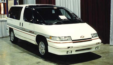 1996 Chevrolet Lumina Minivan Information And Photos Momentcar