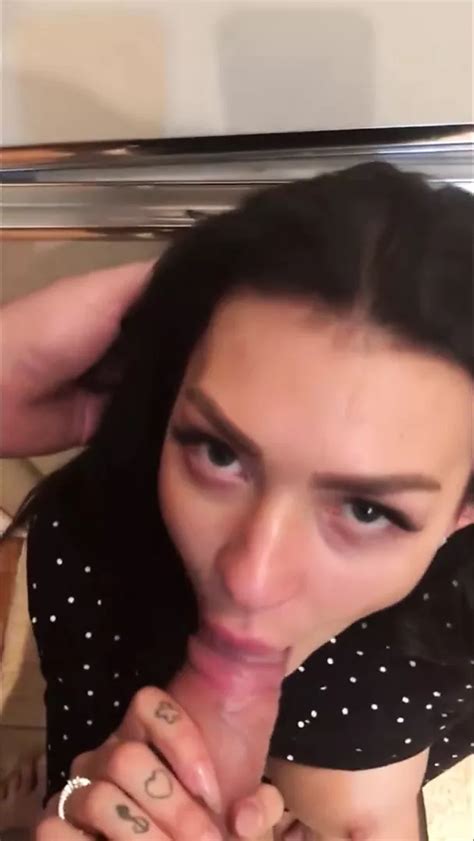 Junge Schlampe Mit Blowjob Free HD Porn Video Ce XHamster