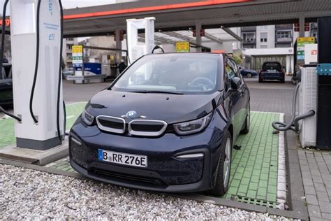 Bmw S Ev Sales Are Skyrocketing Despite Challenging Conditions Here