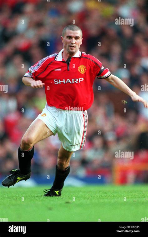 Roy keane manchester united 1999 hi-res stock photography and images ...