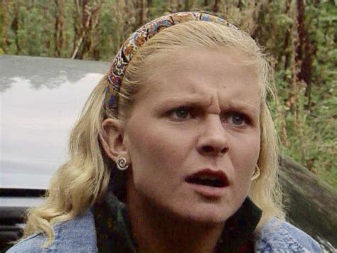 Hot Sexy Glenda McKay Bikini Pics