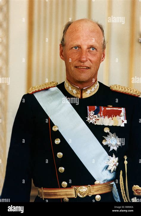 KING HARALD of Norway in uniform and regalia Stock Photo - Alamy