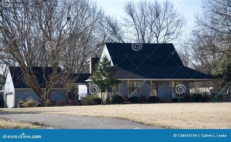 Single-Family Detached Home Editorial Stock Image - Image of gravel ...