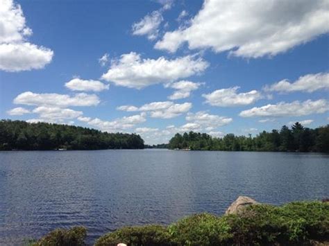 lake naomi - Picture of Mountaintop Lodge at Lake Naomi, Pocono Pines ...