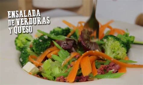 Ensalada de verduras y queso - Hogarmania