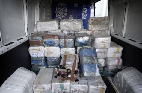 24 Detenidos Y 2400 Kilos De Cocaína Incautados En Una Operación Contra El Narcotráfico