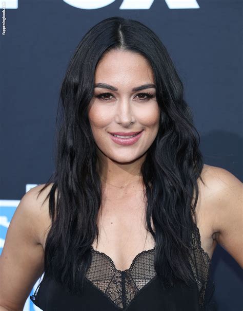 Brie Bella Nude OnlyFans Leaks Fappening FappeningBook