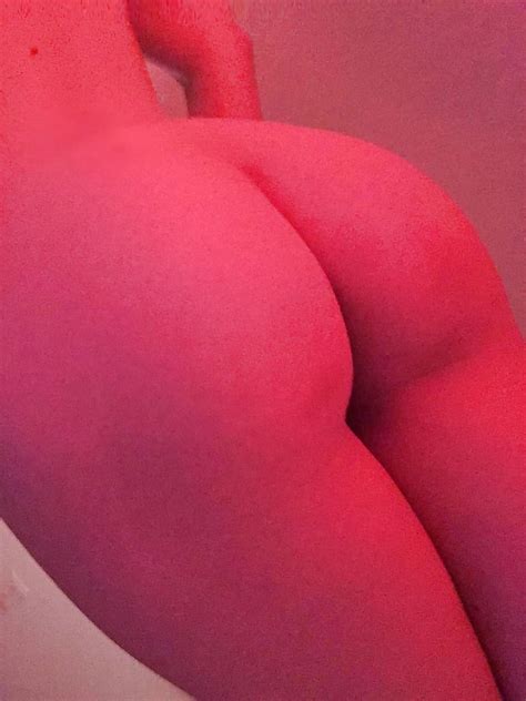 Bum Bum Porn Pic