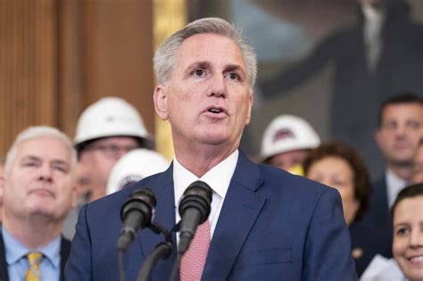 Mccarthy To Meet With Taiwan President As China Threatens Retaliation