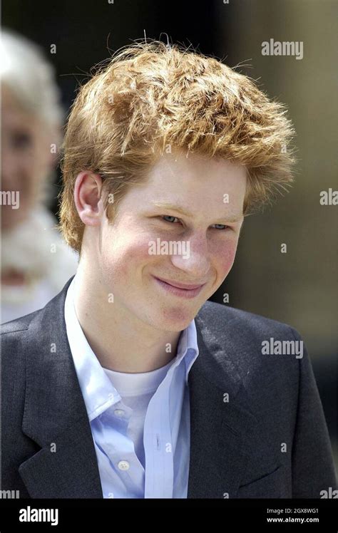 Prince harry eton college hi-res stock photography and images - Alamy