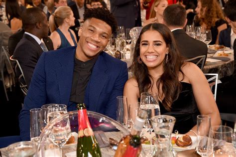 Who Is Giannis Antetokounmpos Girlfriend Mariah Riddlesprigger The