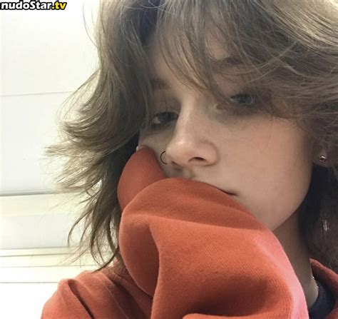 Julia Coraline Juliacoraiine Juliaequinox Nude OnlyFans Photo Nudostar TV