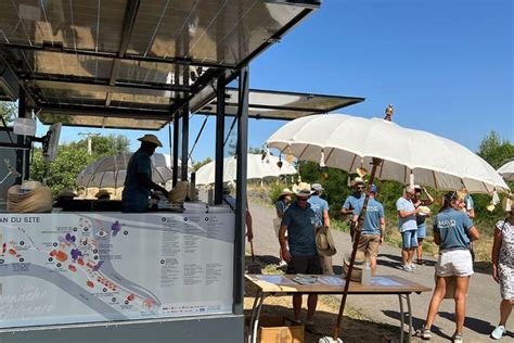 UN DIMANCHE EN DURANCE PICNIC Kiosque