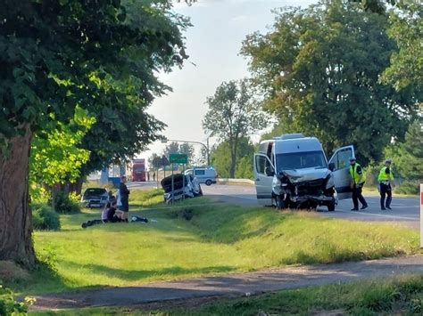 Wypadek w Ignasinie Droga zablokowana po zderzeniu samochodów