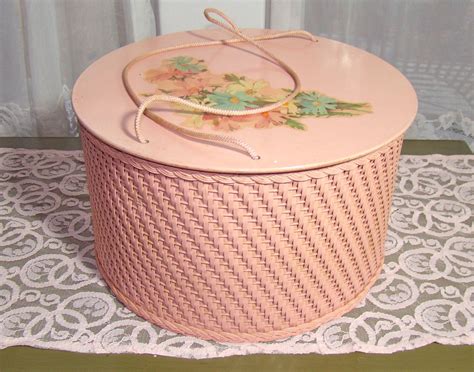 Vintage Princess Pink Wicker Sewing Basket With Spool Spokes Etsy