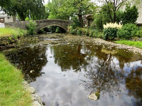 Clapham Bridge Philandju Cc By Sa 2 0 Geograph Britain And Ireland