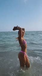 Video Rg Jordyn Jones Pink Bikini Phun Org Forum