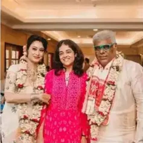 Ashish Vidyarthi S Ex Wife Rajoshi Shares Cryptic Note As New Pictures