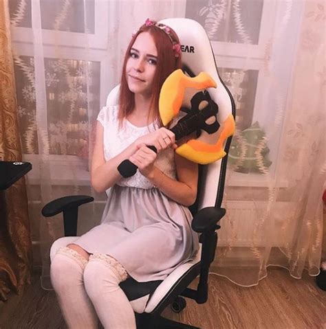 Denly слив фото Sliv Twitch Осторожно HOT