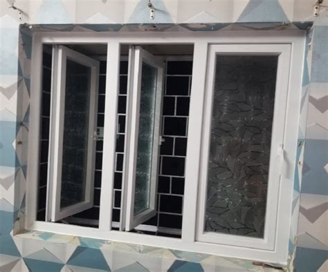 10mm Aluminum Hinged Window Size Dimension 5 X 4 Feet At Rs 500 Square Feet In Coimbatore