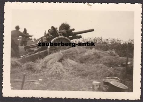 FOTO WEHRMACHT ARTILLERIE Geschütz in Feuerstellung Haubitze Mörser