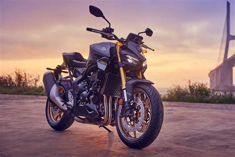 La Naked De CV Con Un Precio Que Te Va A Romper Los Esquemas