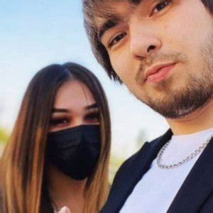 Watch Yulduzcha Live Stream on BIGO LIVE